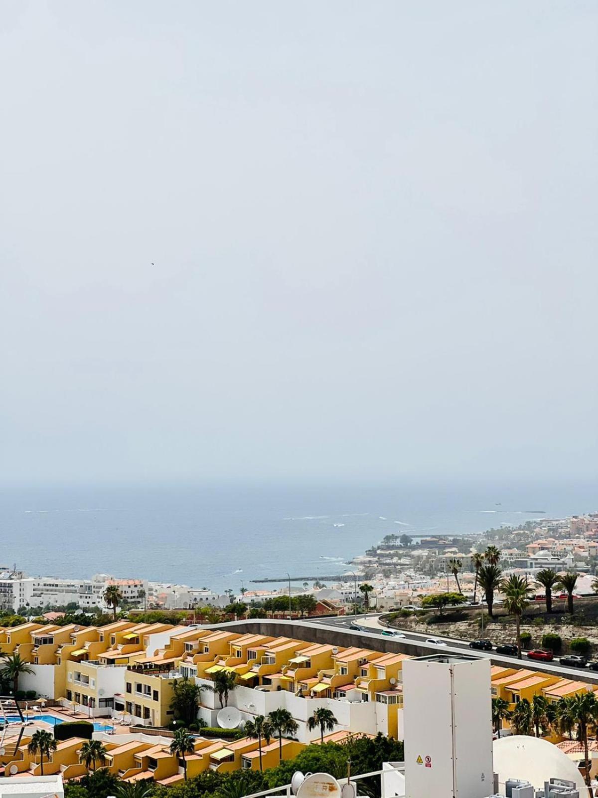 Colina Blanca Views Costa Adeje (Tenerife)