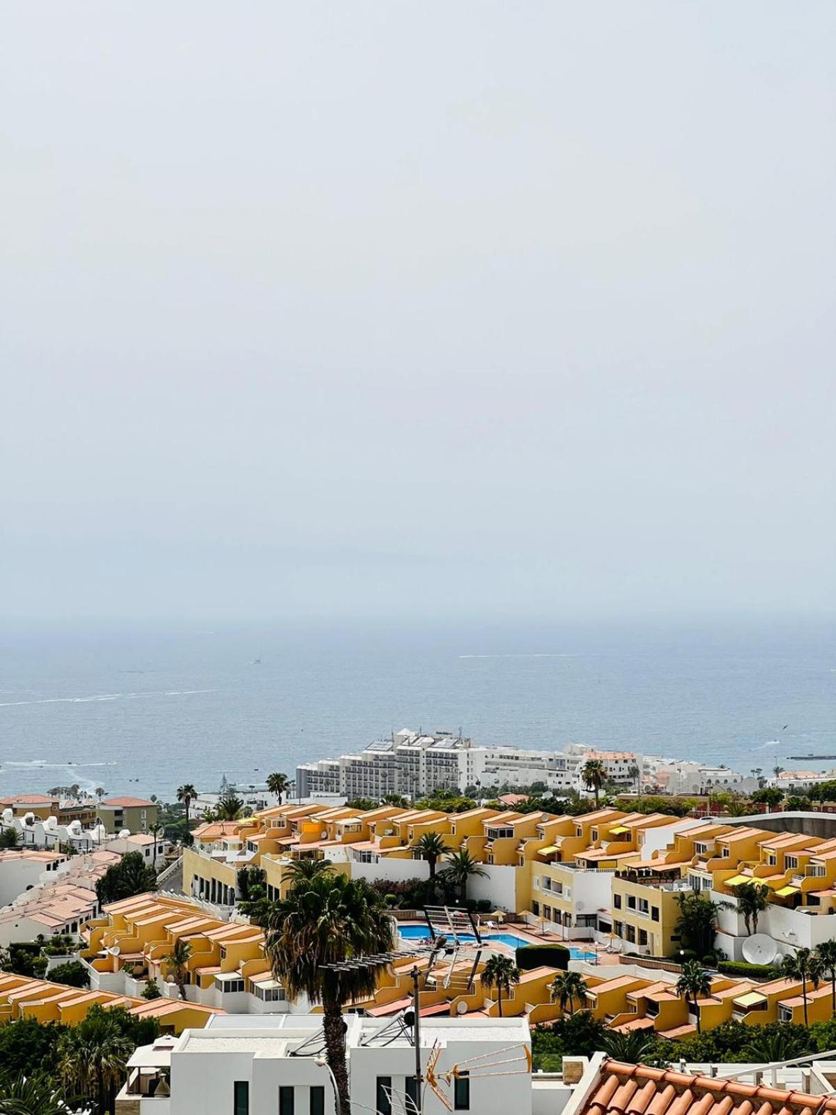 Colina Blanca Views Costa Adeje (Tenerife)